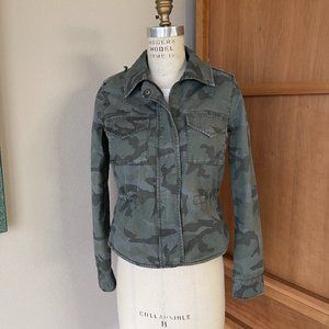 American Eagles Camouflage Quilted Jacket Size XS-TP